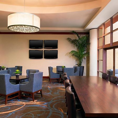 Sheraton Agoura Hills Hotel Exterior foto